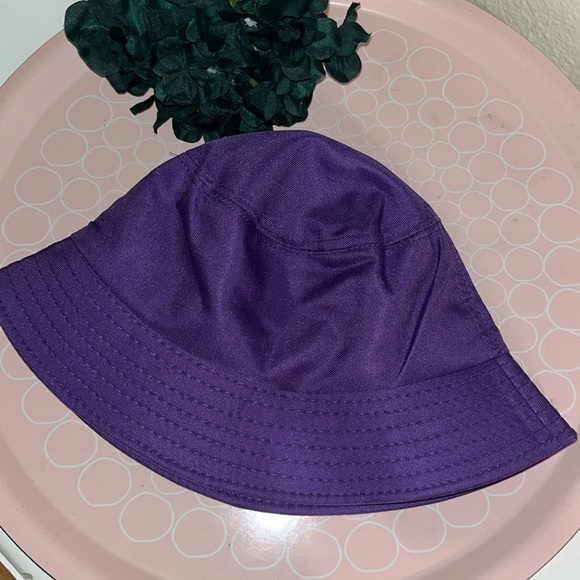 Accessories - Bucket hat color purple
